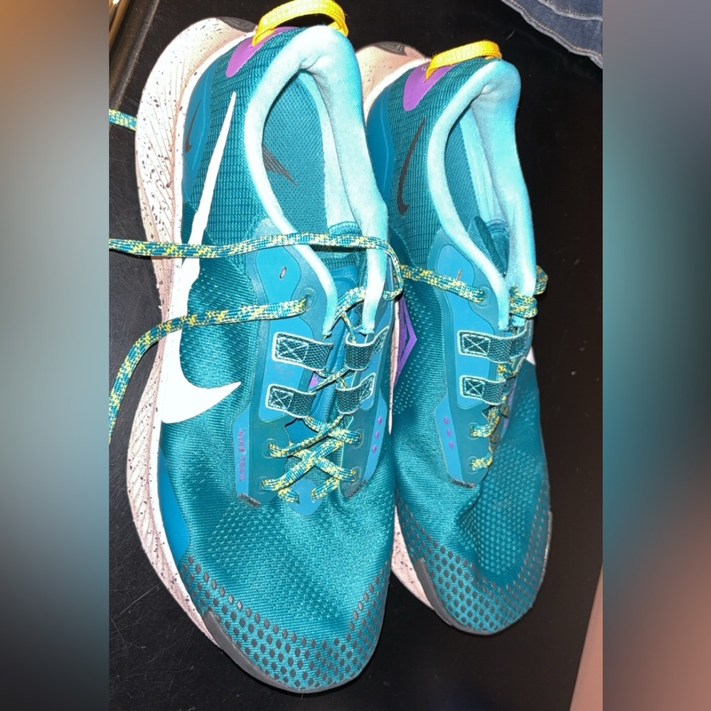 Nike Pegasus Trail 3  size 13  ran one time in them